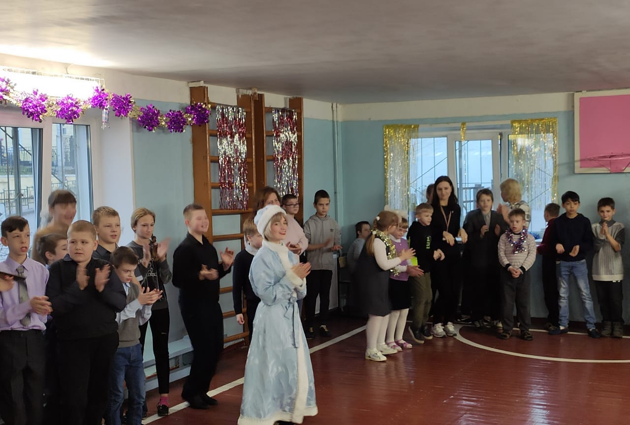 С подарками к детям