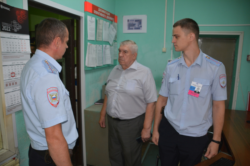 В Смоленской области Общественный совет проверил деятельность МО МВД России 