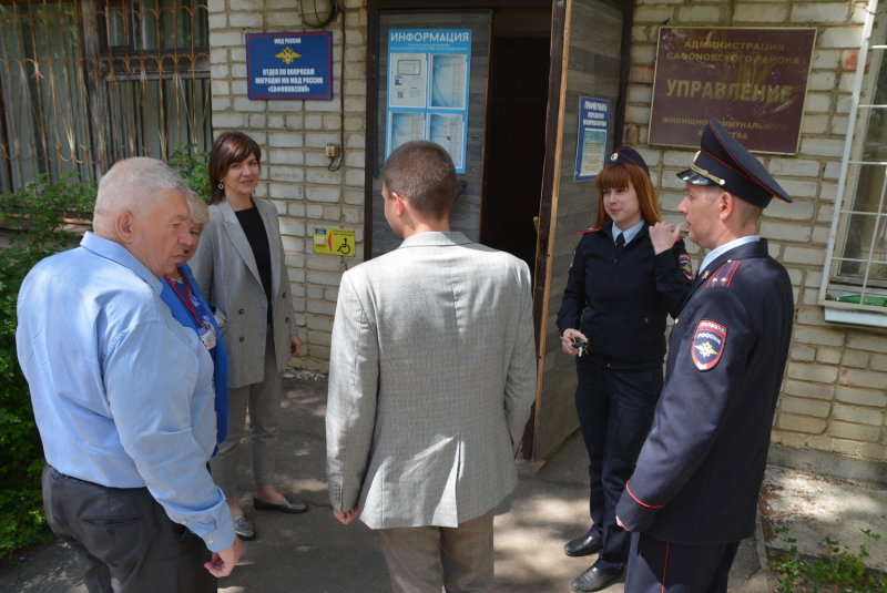 В Смоленской области Общественный совет проверил деятельность отдела по вопросам миграции в Сафоново
