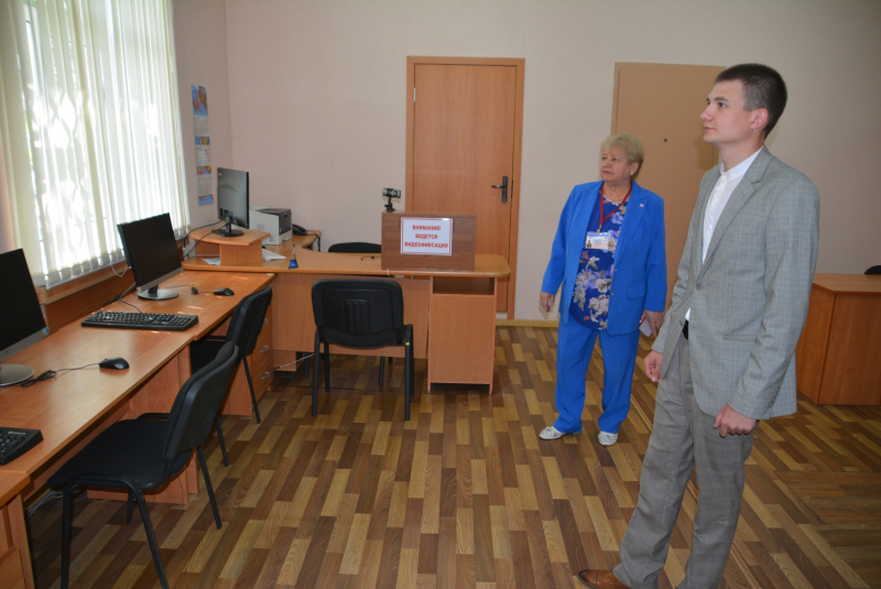 В Сафоново Смоленской области общественники проверили качество предоставления госуслуг по линии Госавтоинспекции