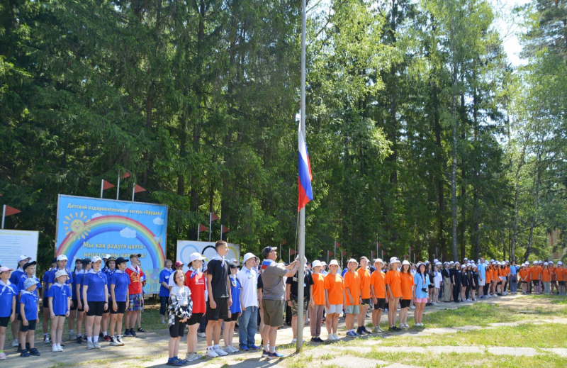 В Смоленской области открылась профильная правоохранительно-патриотическая смена «Патриот»