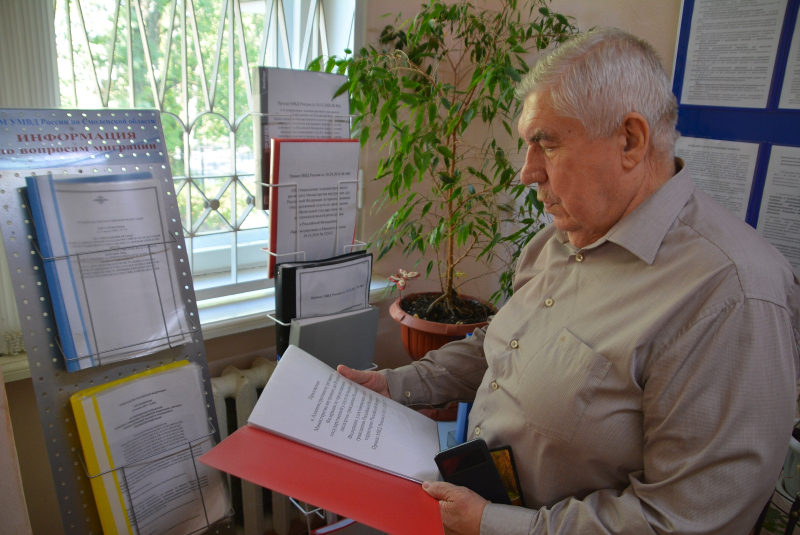 В Дорогобуже Смоленской области представители Общественного совета промониторили качество оказания госуслуг в сфере миграции