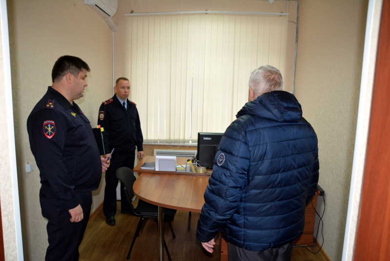 УМВД России по городу Смоленску посетил заместитель председателя общественного совета при областном Управлении