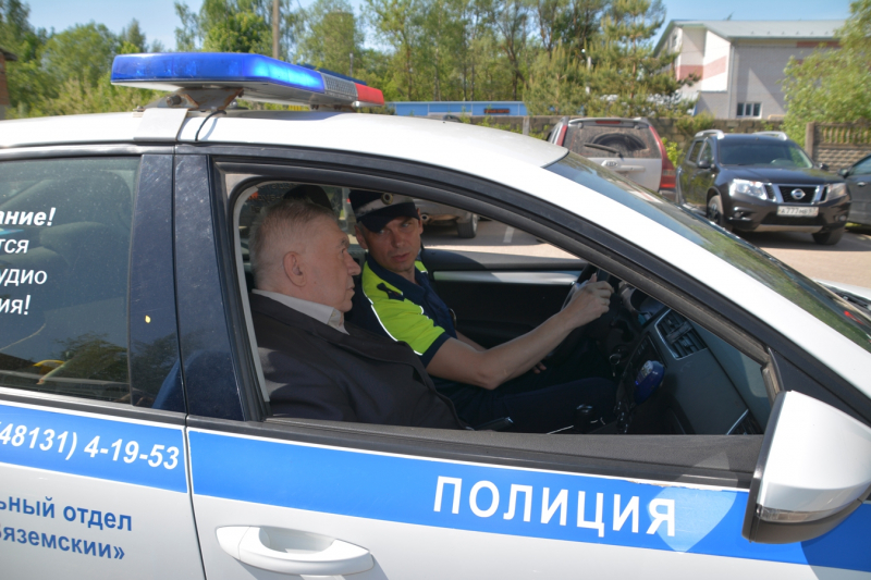 В Смоленской области общественники проверили несение службы сотрудниками Госавтоинспекции